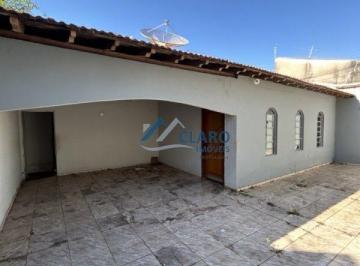 Casa · 242m² · 3 Quartos · 2 Vagas · Casa para venda e aluguel em Vila Souto de 242.00m² com 3 Quartos, 1 Suite e 2 Garagens