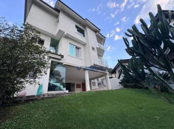 Casa · 300m² · 4 Quartos · 4 Vagas · Sobrado para venda em Perová de 300.00m² com 4 Quartos, 3 Suites e 4 Garagens