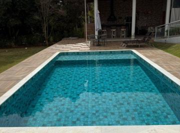 Casa · 320m² · 4 Quartos · 8 Vagas · Casa de Condomínio para venda em Araçoiaba da Serra de 320.00m² com 4 Quartos, 3 Suites e 8 Garagens