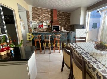 Casa · 9278m² · 3 Quartos · 2 Vagas · Casa para venda em Aeroporto de 9278.00m² com 3 Quartos, 1 Suite e 2 Garagens