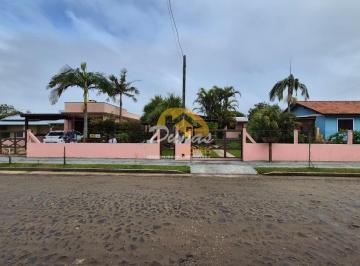 Casa · 210m² · 6 Quartos · 2 Vagas · Casas à venda em Nova Tramandaí - Tramandaí/RS