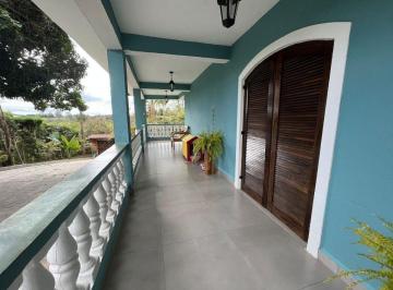 Rural de 3 quartos, Santa Isabel · Chácara c/ 3 suítes em Sta Isabel