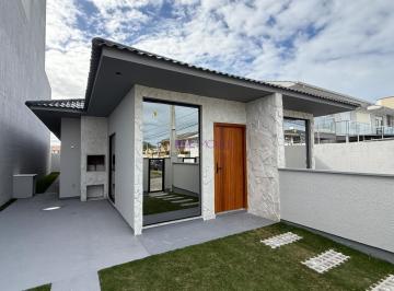 Casa · 70m² · 3 Quartos · 1 Vaga · Casa 3Q com suíte e terreno nos fundos no Nova Palhoça
