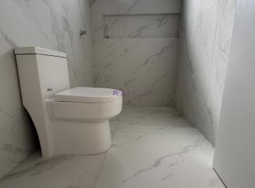 Casa · 70m² · 3 Quartos · 1 Vaga · Casa 3Q com suíte e terreno nos fundos no Nova Palhoça