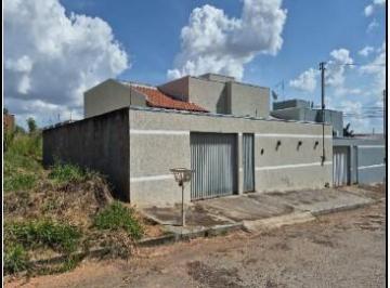Photo_0 · 
                Imóvel em ótima região — Casa no Residencial Recanto de Caldas, Caldas Novas - GO, 
