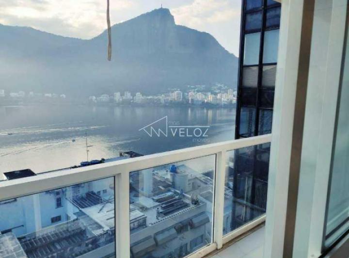 Foto do imóvel - Encante-se com este belíssimo apartamento, localizado em uma posição privilegiada, de frente e.