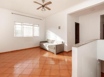 IMG_20260607_185411_000.jpeg · Confortável casa para venda em Vila Zat com 4 quartos, sendo 1 suíte, 314m² - leilaricci#YCCMG