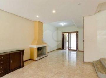 Casa · 290m² · 4 Quartos · 2 Vagas · Casa com 4 quartos à venda em Camaquã - RS