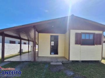 Casa · 390m² · 3 Quartos · 1 Vaga · C1044 - Residência com 03 dormitórios no Centro de Imbé