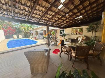 Casa de 4 quartos, Brasília · 4 QUARTOS, SENDO 3 SUÍTES/OFURÔ/ESCRITÓRIO/ESPAÇO GOURMET/SUÍTE EXTERNA/ENERGIA FOTOVOLTAICA