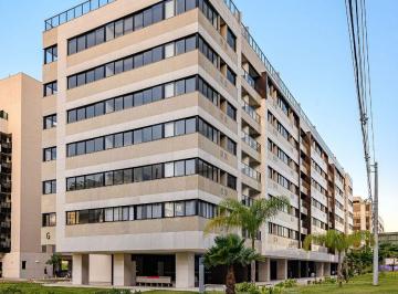 Apartamento de 4 quartos, Brasília · Armários da Bontempo, novos