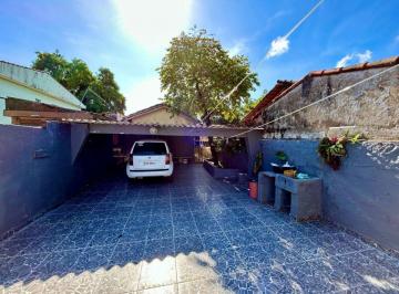 Casa de 2 quartos, Itanhaém · Casa com 2 quartos e jardim em Itanhaém - R$ 250.000,00.