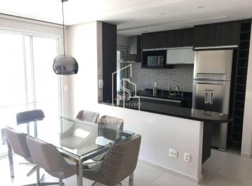 Apartamento · 72m² · 2 Quartos · 2 Vagas · Apartamento à venda na Vila Nova Conceição, São Paulo-SP: 2 quartos, 1 suíte, 2 banheiros, 2 vagas d