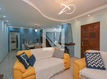Localizada no acolhedor bairro Jardim Umuarama, esta espaçosa casa de 200 m² é p · Casa à Venda - Jardim Marajoara , 2 Quartos, 200 m2