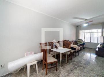 Localizada na charmosa Vila da Saúde, esta espaçosa casa de 183 m² é ideal para · Casa à Venda - Chácara Inglesa, 3 Quartos, 183 m2