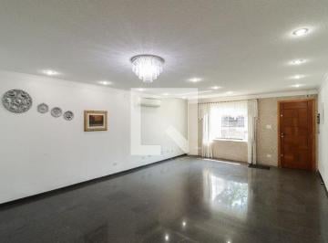 Localizada na vibrante cidade de São Paulo, esta casa oferece uma combinação per · Casa à Venda - Casa Verde, 3 Quartos, 350 m2