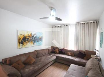 Esta espaçosa casa possui 185 m² de área construída, oferecendo um ambiente conf · Casa à Venda - Vila Mariana, 4 Quartos, 185 m2