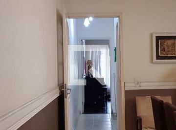 Esta encantadora casa mobiliada oferece uma combinação perfeita de conforto e pr · Casa à Venda - Vila Mascote, 3 Quartos, 178 m2