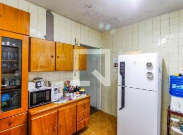 Esta charmosa casa localizada na Vila Cruzeiro é uma excelente opção para quem b · Casa à Venda - Chácara Santo Antonio, 2 Quartos, 70 m2