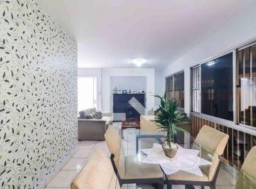 Localizada no charmoso bairro do Parque Continental, esta espaçosa casa oferece  · Casa à Venda - Jaguaré, 4 Quartos, 425 m2