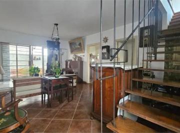 Casa de 5 quartos, São Paulo · Sobrado para Venda ou Locação com 5 quartos 6 vagas - no Pacaembu