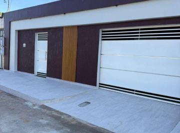 Casa de 3 quartos, Manaus · CASA RECÉM CONSTRUÍDA A VENDA COM 3 SUÍTES NA CIDADE NOVA.