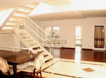 Casa · 477m² · 4 Quartos · 5 Vagas · Casa a venda em Alphaville 4 Dormitórios 520 metros quadrados
