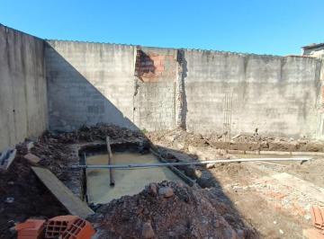 202511131249456590.jpg · Casa para Venda em Itanhaém, Jardim Regina, 2 dormitórios, 1 suíte, 1 banheiro, 2 vagas