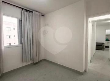 Apartamento de 2 quartos, São Paulo · Apartamento bem localizado no tradicional bairro do Tatuapé à três Quadras do Metrô Carrão