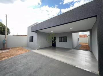 Casa de 3 quartos, Três Lagoas · CASA NOVA À VENDA | JARDIM MARISTELA | TERRENO INTEIRO E ACABAMENTO DE ALTO PADRÃO