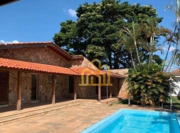 e024debf54fd2ce74ed700331fb23d93f17dfb79 · Casa com 6 dormitórios à venda, 253 m² por R$ 2.600.000,00 - Vila Helena - Atibaia/SP