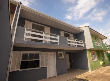 Casa de 3 quartos, Curitiba · Sobrado com excelente localização no Pilarzinho.