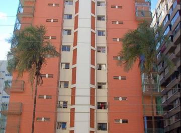 Apartamento de 3 quartos, Taguatinga · CSB 03 - Lindo Apartamento, 3 quartos, suíte, 1 vaga, armários planejados, todo reformado!