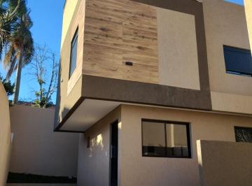 Casa · 112m² · 3 Quartos · 2 Vagas · Sobrado Bairro Alto terraço com churrasqueira aceita veiculo