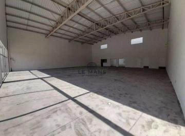 Comercial · 400m² · 5 Vagas · Salão para alugar em Piracicaba, Alto, com 400 m²