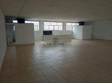 Comercial · 556m² · 4 Vagas · Salão para alugar em Piracicaba, Alto, com 556 m²