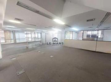 Comercial · 496m² · Salão à venda e para alugar em Piracicaba, Centro, com 496 m²