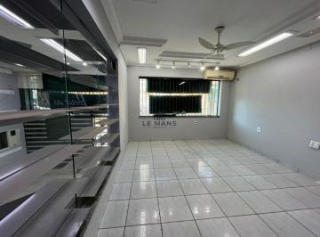 Comercial · 189m² · Salão à venda e para alugar em Piracicaba, Centro, com 189 m²
