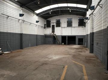 Comercial · 241m² · 2 Vagas · Barracão para alugar em Piracicaba, Santa Rosa Ipês, com 241 m²