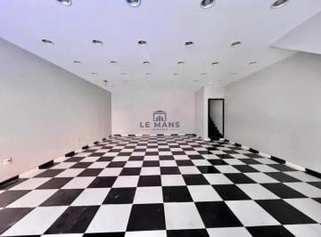 Comercial · 190m² · Salão para alugar em Piracicaba, Centro, com 190 m²