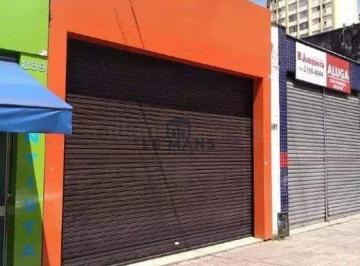 Comercial · 230m² · Salão para alugar em Piracicaba, Centro, com 230 m²