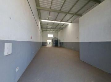 Comercial · 160m² · 3 Vagas · Barracão para alugar em Piracicaba, Vila Industrial, com 160 m²