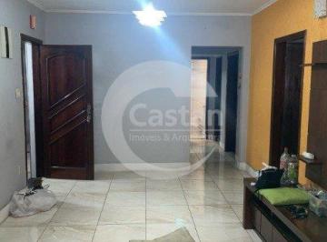 Casa · 232m² · 5 Quartos · 2 Vagas · Sobrado em Vila Primavera