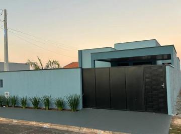 Casa · 250m² · 2 Quartos · 2 Vagas · Novíssima Casa com Piscina à Venda no Bela Sao Pedro em São Pedro-sp, decorado.