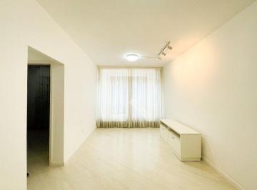 Localizado no coração de São Paulo, no bairro Jardim Paulista, este apartamento · Apartamento à Venda - Jardim Paulista, 2 Quartos, 77 m2