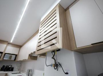 Este apartamento mobiliado é a escolha ideal para quem busca conforto e praticid · Apartamento à Venda - Centro, 2 Quartos, 68 m2