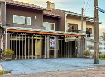 Casa de 3 quartos, Curitiba · Sobrado semimobiliado, 3 quartos, suíte, área gourmet e 3 vagas cobertas no Atuba Curitiba