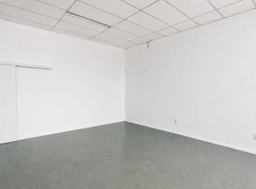 Comercial · 42m² · Sala em Rio Pequeno, Camboriú/SC de 0m² para locação R$ 1.200,00/mes