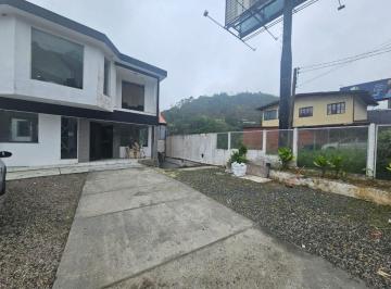 Comercial · 250m² · 6 Vagas · Sala em Centro, Itajaí/SC de 250m² para locação R$ 9.000,00/mes