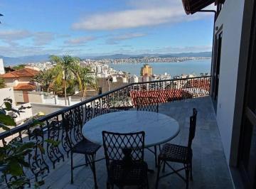 Casa · 453m² · 4 Quartos · 4 Vagas · Casa em Centro, Florianópolis/SC de 453m² 4 quartos para locação R$ 26.000,00/mes